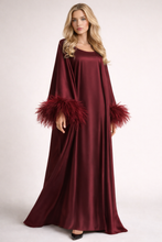 Load image into Gallery viewer, 2 pièces Luxury silky abaya feather