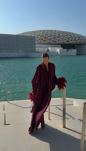 Load image into Gallery viewer, Abaya silky feather ruby
